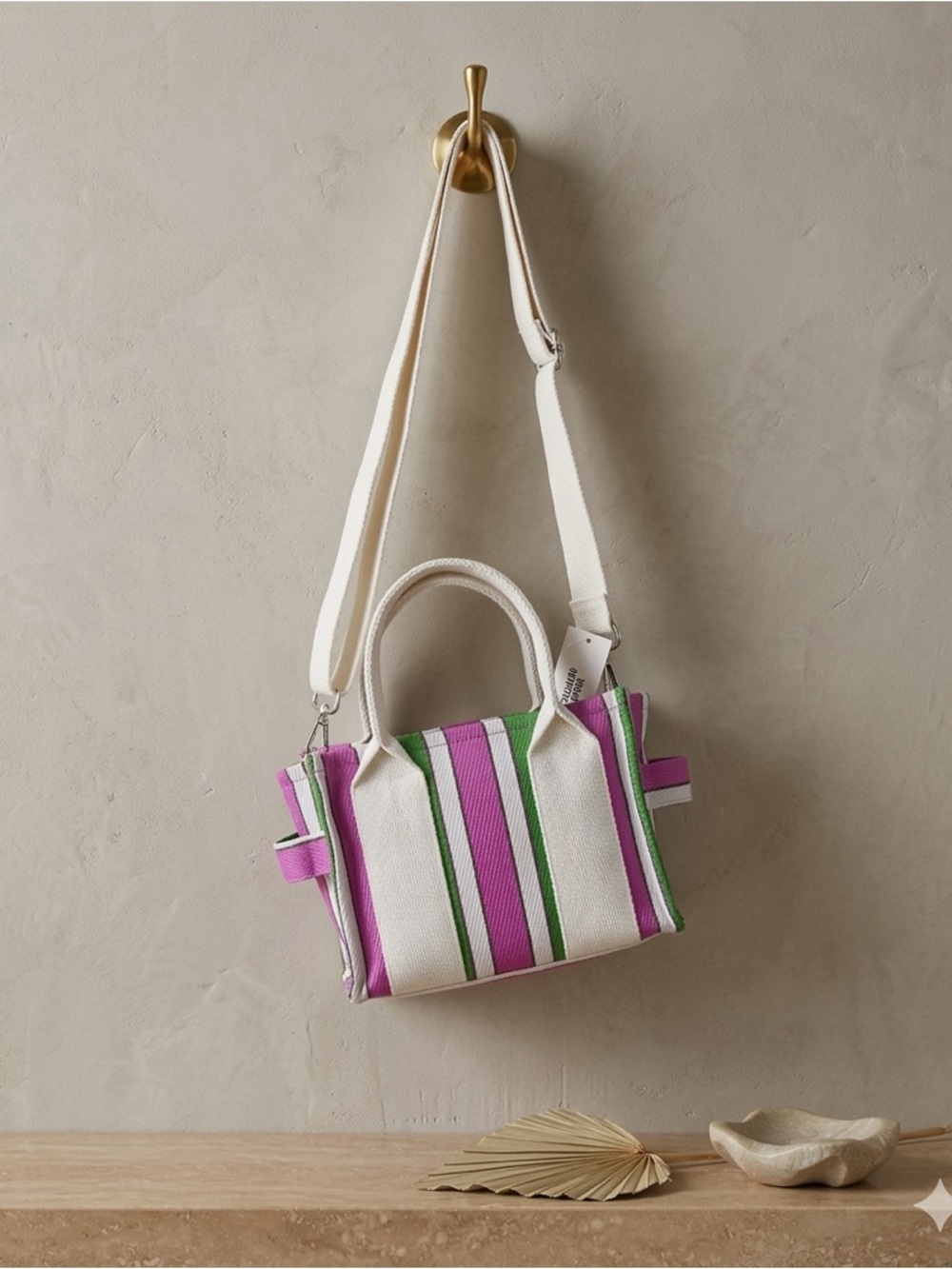 Urban Outfitters BDG Serena Mesh Mini Tote Bag NWT Zip Top
